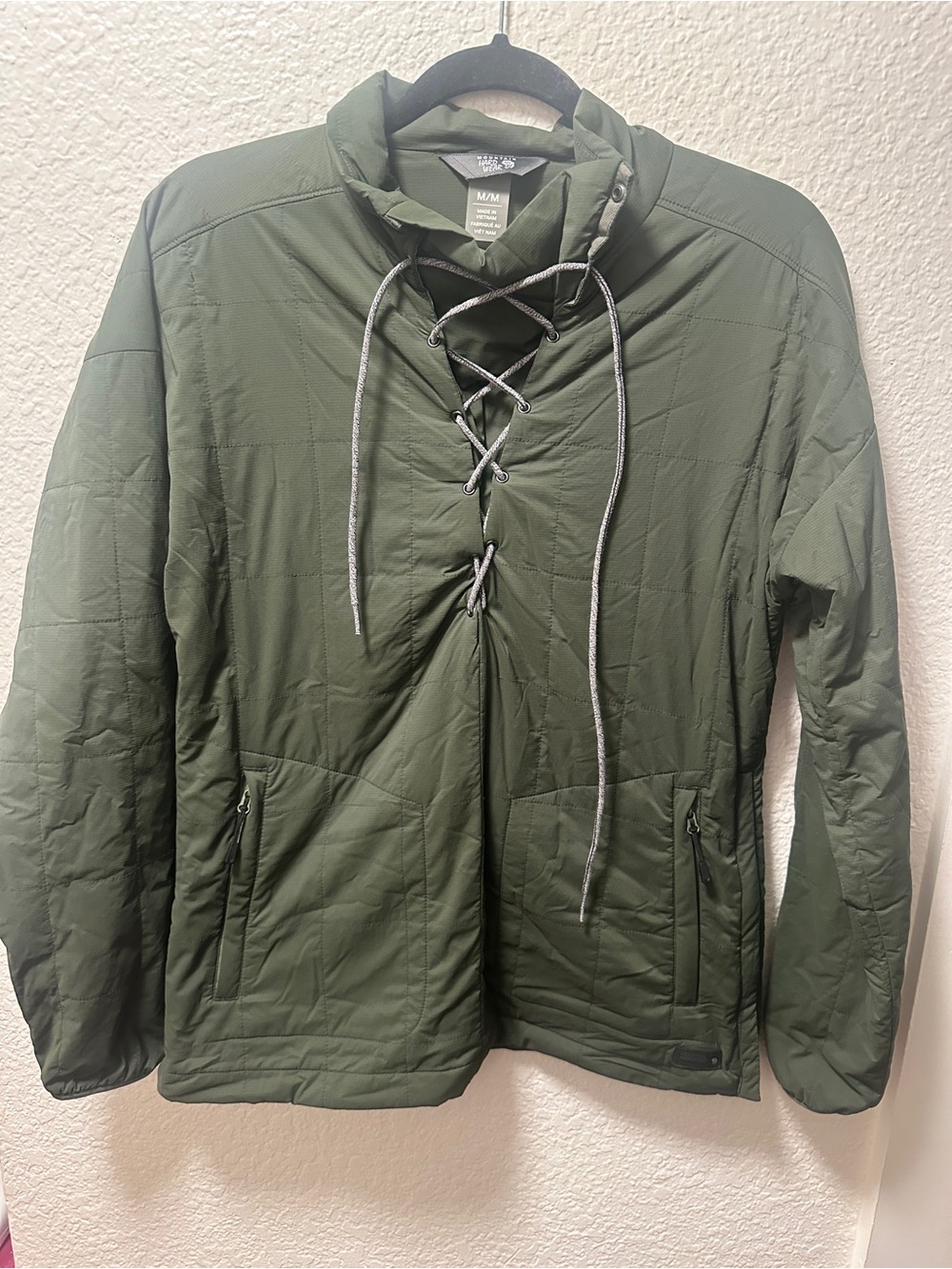 Mountain Hardwear Women's Quilted Lace-Up Pullover Jacket